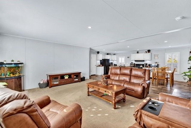 104 Private Road 1114, Decatur, TX 76234