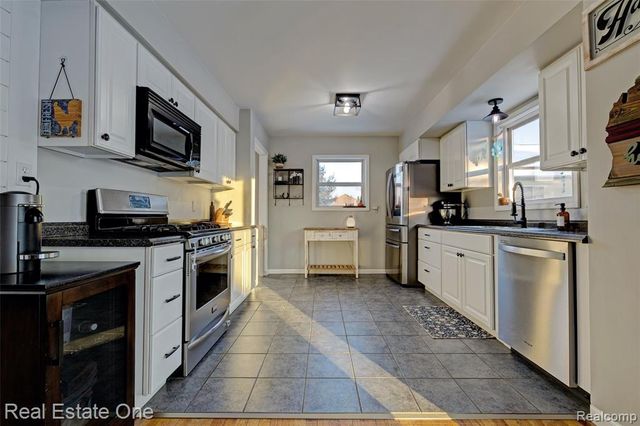 11392 E Carpenter Road, Davison, MI 48423