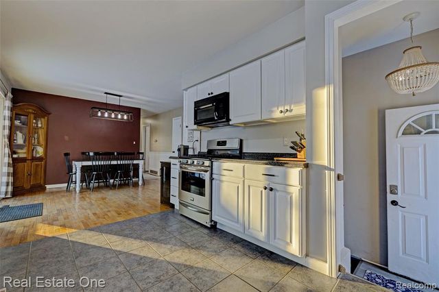 11392 E Carpenter Road, Davison, MI 48423