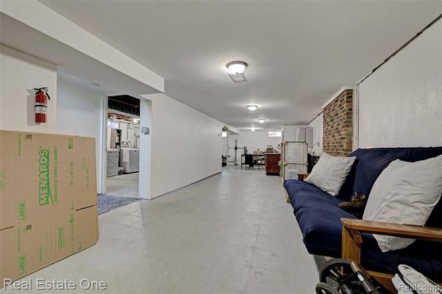 11392 E Carpenter Road, Davison, MI 48423