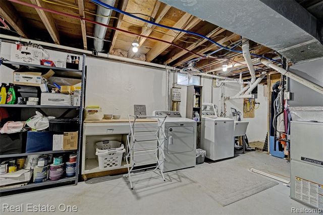 11392 E Carpenter Road, Davison, MI 48423