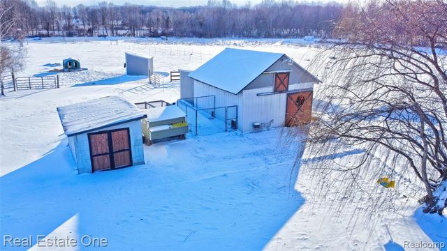 11392 E Carpenter Road, Davison, MI 48423