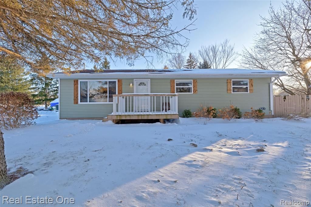 11392 E Carpenter Road, Davison, MI 48423