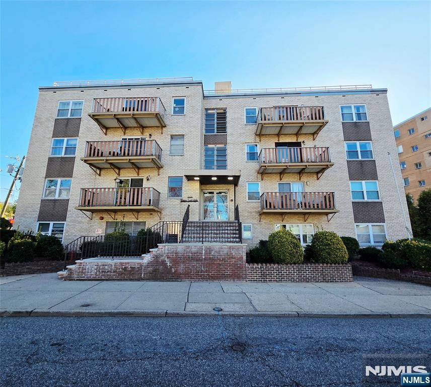 283 Main Street 1A, Ridgefield Park, NJ 07660