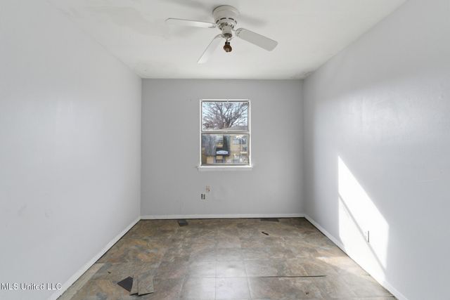 101 Hardwood Court, Hattiesburg, MS 39401