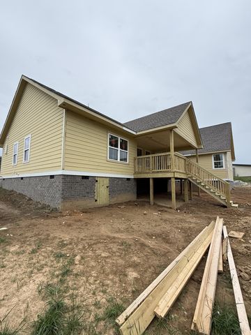 8680 Middle Lick Creek Rd, Lyles, TN 37098