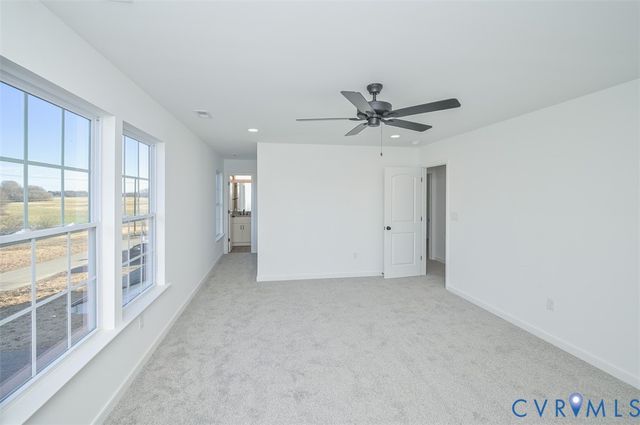 2359 N Waterside Dr, Lanexa, VA 23089