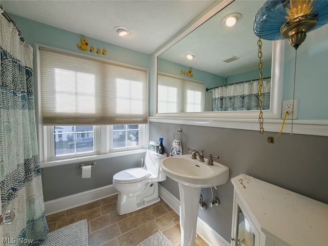 421 21st Street NW, Canton, OH 44709