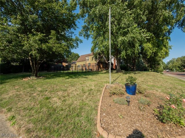 421 21st Street NW, Canton, OH 44709