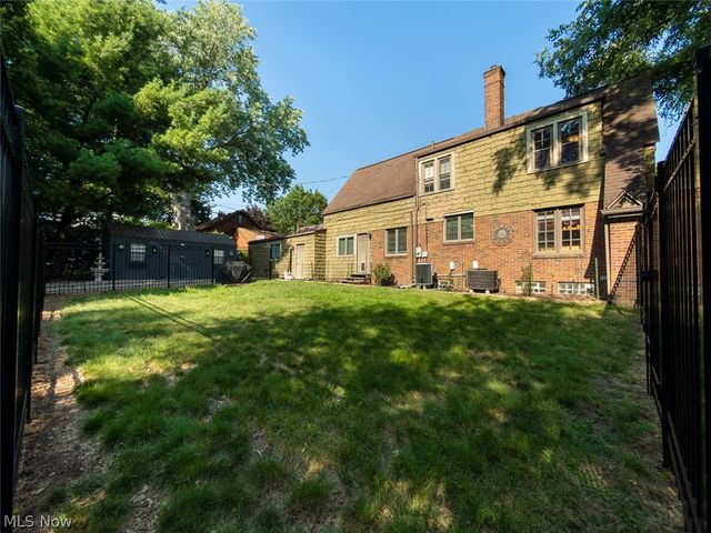 421 21st Street NW, Canton, OH 44709
