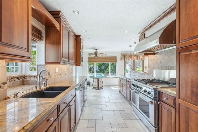 4372 Rainier Ct, Chino, CA 91710