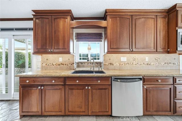 4372 Rainier Ct, Chino, CA 91710