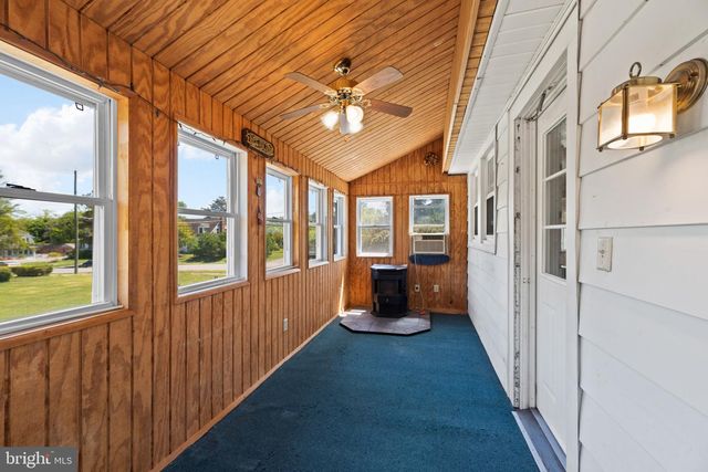 115 HILTON AVE, Catonsville, MD 21228