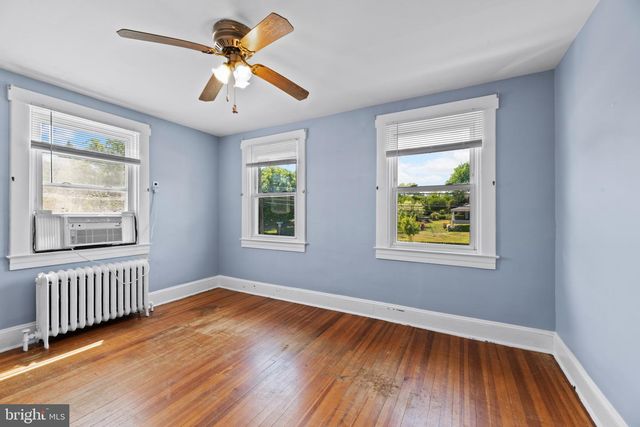 115 HILTON AVE, Catonsville, MD 21228