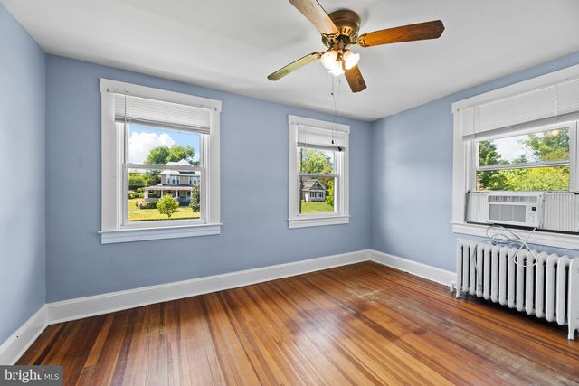 115 HILTON AVE, Catonsville, MD 21228