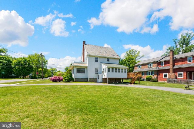 115 HILTON AVE, Catonsville, MD 21228