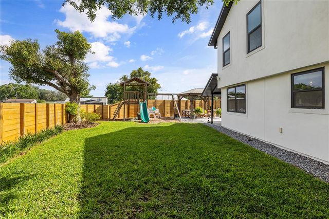420 S SUNSET DRIVE, Casselberry, FL 32707