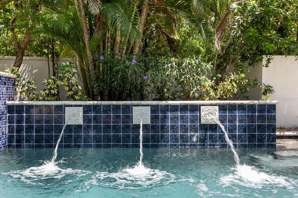 Image 42 of property listing at 907 BAYSHORE BOULEVARD, Tampa, FL 33606