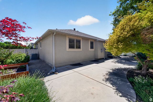 1689 E KIERSTIN PL, Salt Lake City, UT 84108