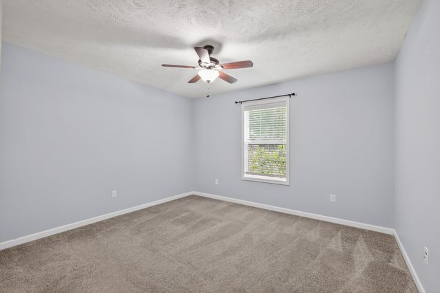 103 Myra Ln, Tullahoma, TN 37388