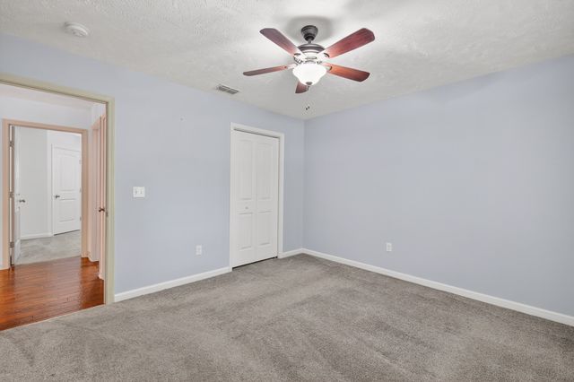 103 Myra Ln, Tullahoma, TN 37388