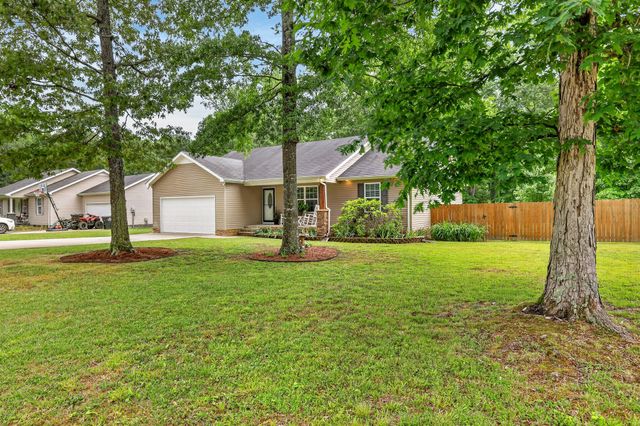 103 Myra Ln, Tullahoma, TN 37388