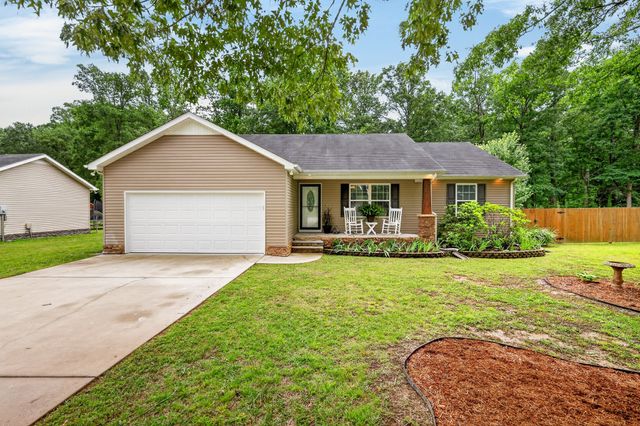 103 Myra Ln, Tullahoma, TN 37388