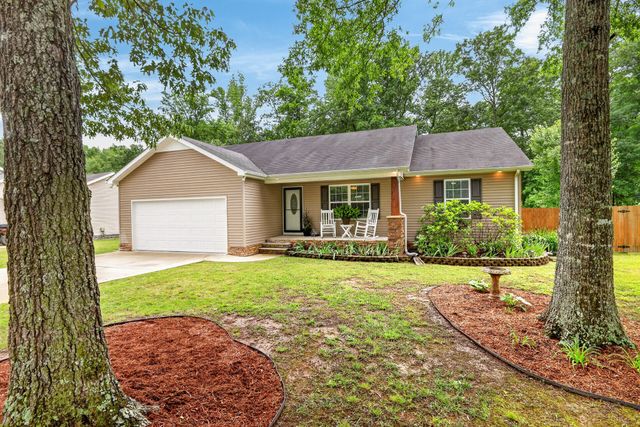 103 Myra Ln, Tullahoma, TN 37388