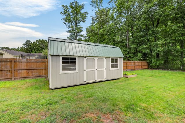 103 Myra Ln, Tullahoma, TN 37388