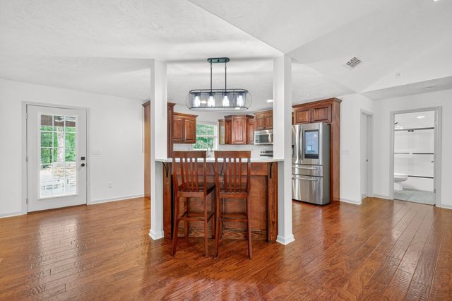 103 Myra Ln, Tullahoma, TN 37388