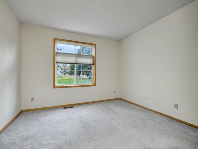 840 Old Town Drive, New Brighton, MN 55112