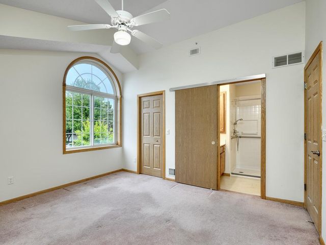 840 Old Town Drive, New Brighton, MN 55112