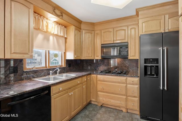 50 Moreland Avenue, Albany, NY 12203