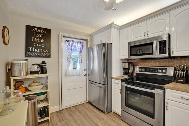 2850 N Palm Aire Drive 401, Pompano Beach, FL 33069