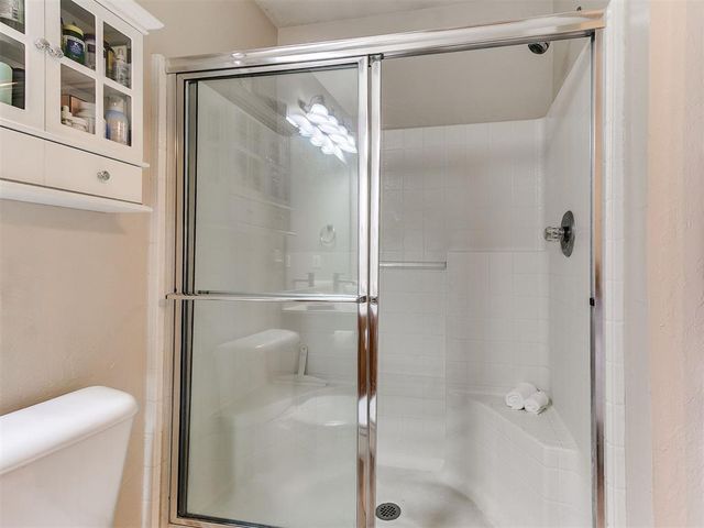 3300 Heather Glen Drive, Norman, OK 73072