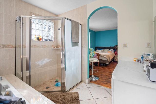 5772 N Haverhill Road N, West Palm Beach, FL 33407