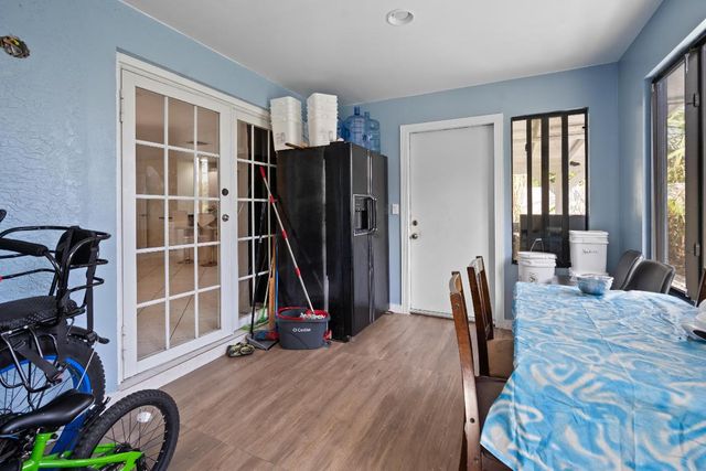 5772 N Haverhill Road N, West Palm Beach, FL 33407