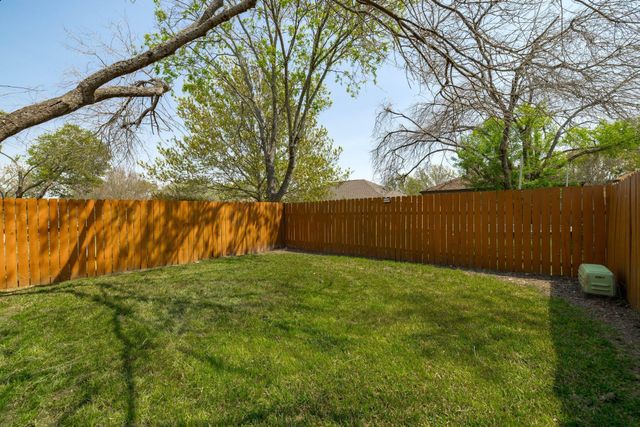 820 Mica LN, Leander, TX 78641
