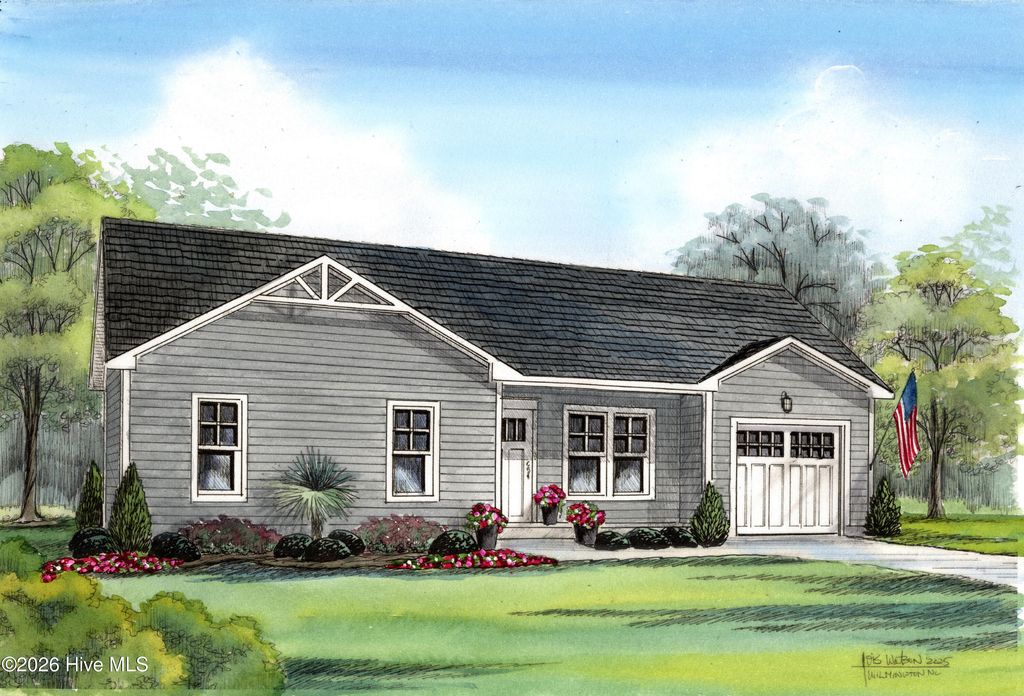 107 N Queens Street, Hubert, NC 28539