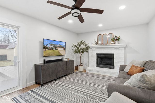 12514 Trester Lane, Fishers, IN 46038