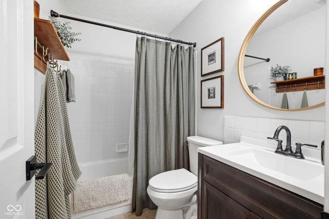 12514 Trester Lane, Fishers, IN 46038