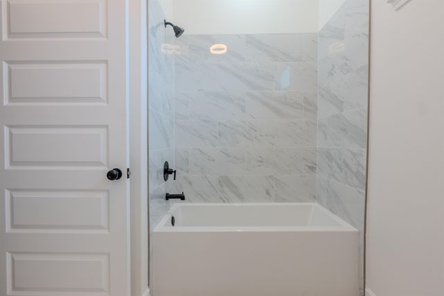 855 N WATKINS ST, Memphis, TN 38107