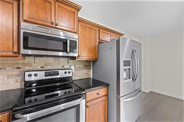 21400 W 181st Terrace, Olathe, KS 66062