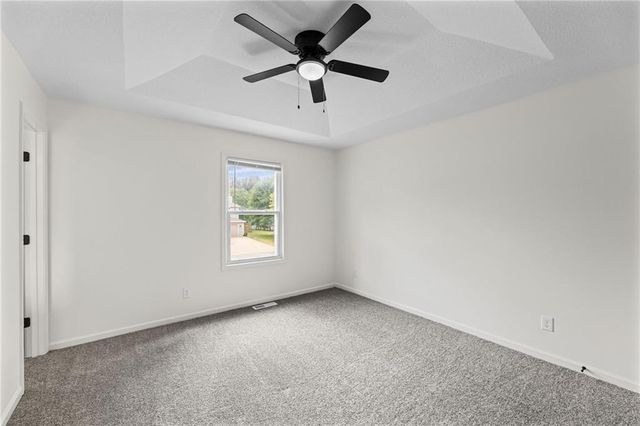 21400 W 181st Terrace, Olathe, KS 66062