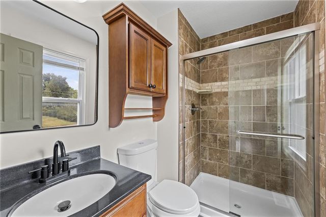 21400 W 181st Terrace, Olathe, KS 66062