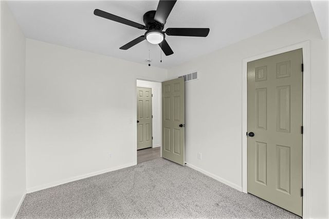 21400 W 181st Terrace, Olathe, KS 66062