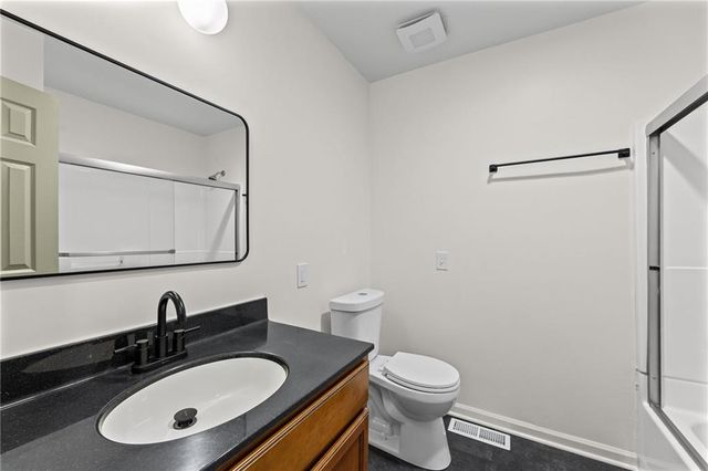 21400 W 181st Terrace, Olathe, KS 66062