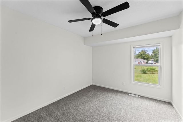 21400 W 181st Terrace, Olathe, KS 66062