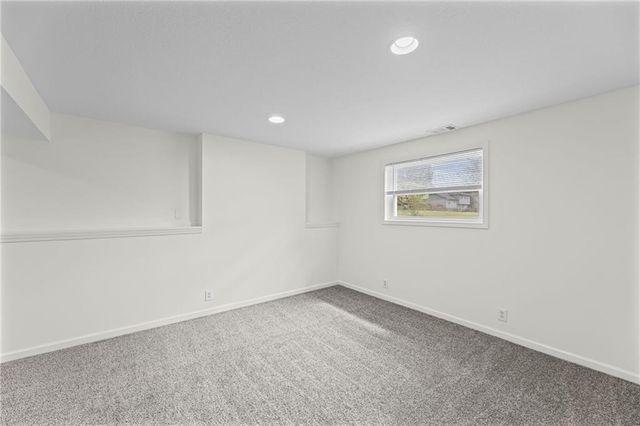 21400 W 181st Terrace, Olathe, KS 66062