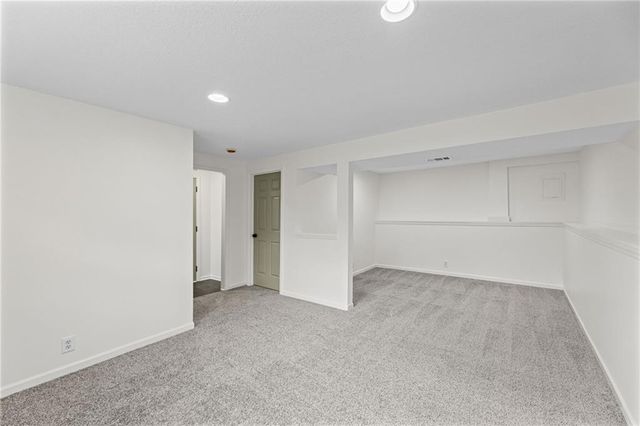 21400 W 181st Terrace, Olathe, KS 66062